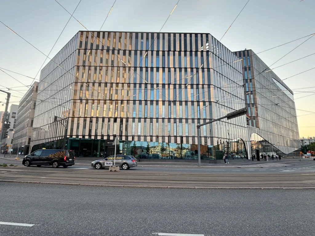 【フィンランド】ヘルシンキの木造ビル「ウッドシティ」