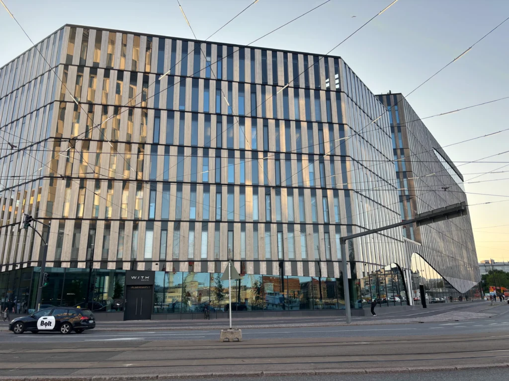 木造ビル「ウッドシティ」