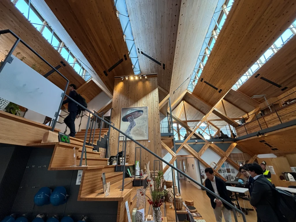 銘建工業本社事務所ギャラリー