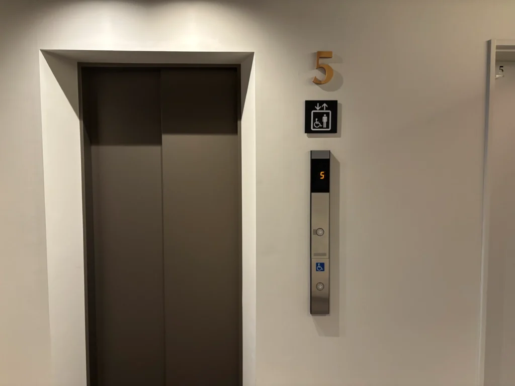 モクシオン稲城　木造非住宅　非住宅木造　木造マンション　共同住宅　