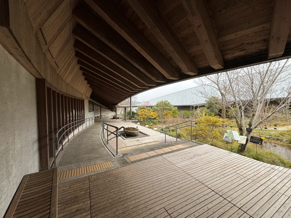 牧野富太郎記念館のデザインとランドスケープ