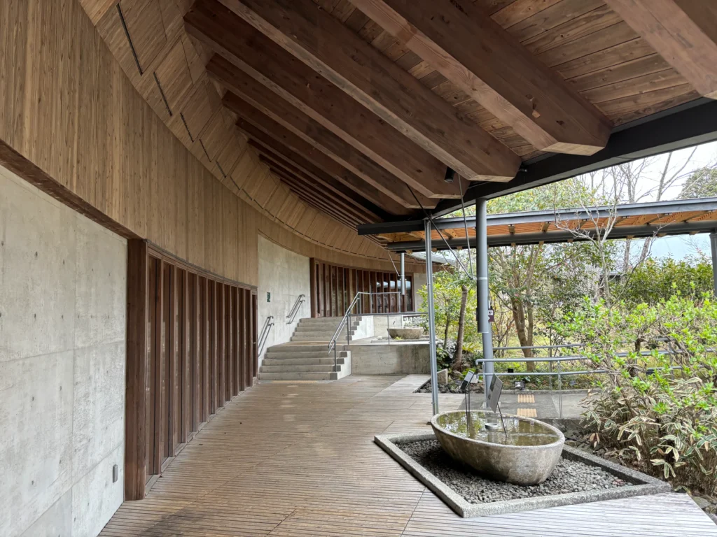 牧野富太郎記念館：ギャラリー　木造非住宅　博物館　高知県