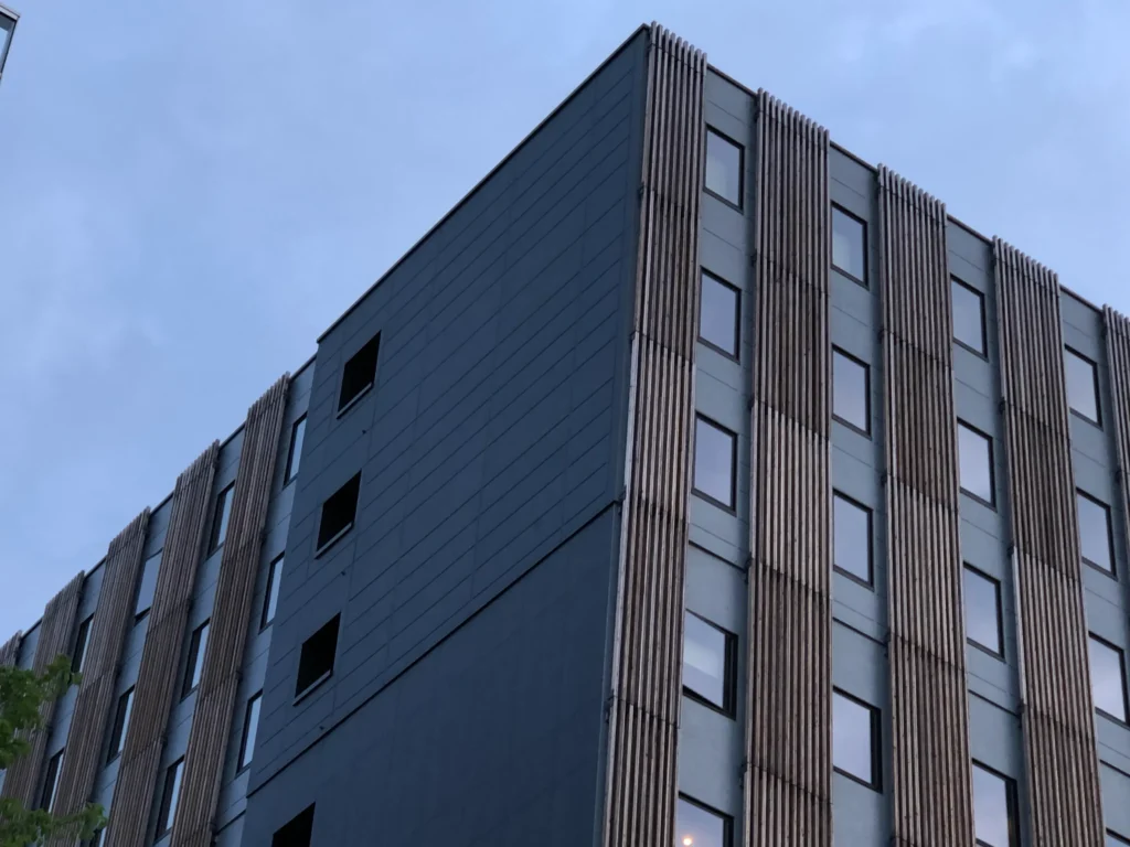 ザ ロイヤルパーク キャンバス 札幌大通公園のハイブリッド構造