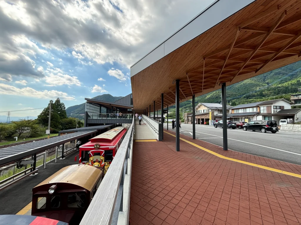 立野駅の木質化ポイント