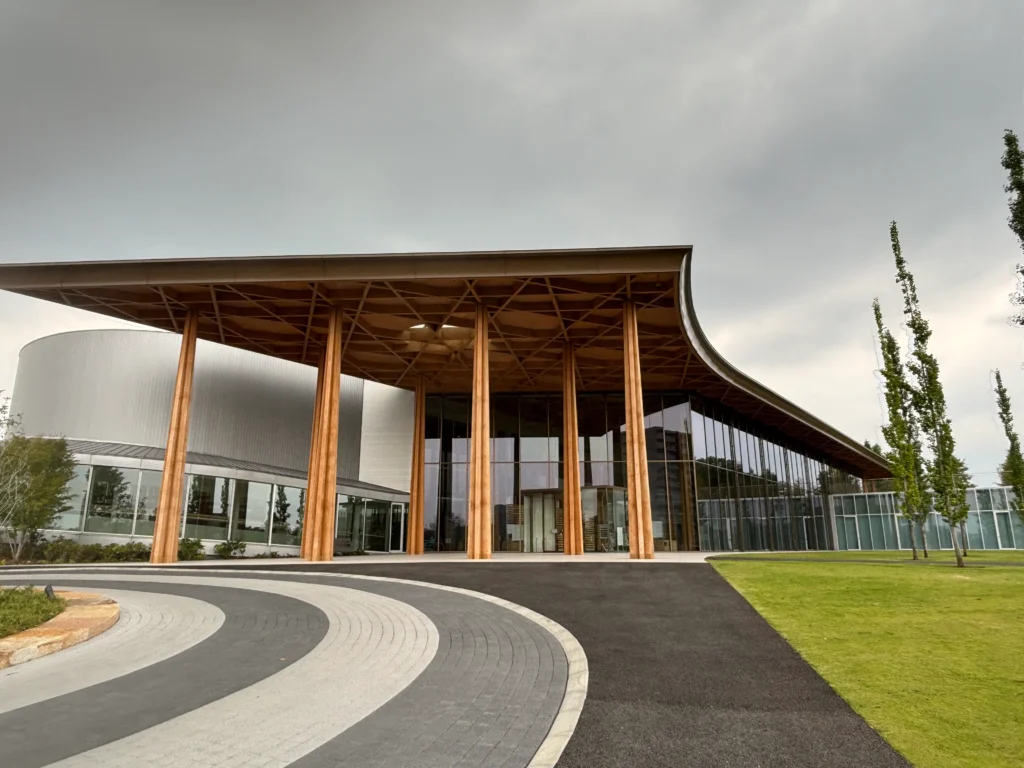 豊田市博物館　木造非住宅　非住宅木造　博物館　