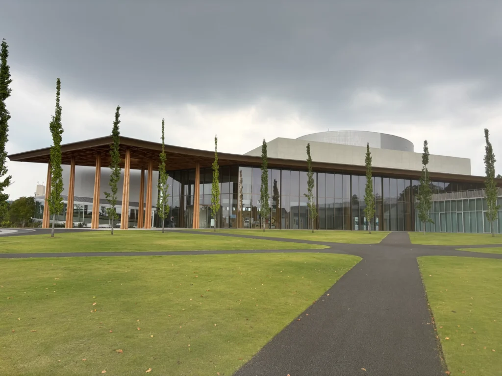 豊田市博物館　木造非住宅　非住宅木造　博物館　