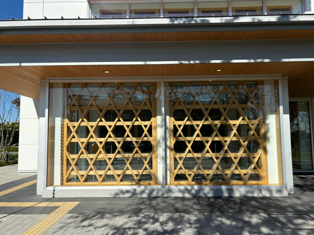 AQ Group本社ビル　ギャラリー　木造8階建　耐火建築物　木造ビル　事務所　埼玉県
