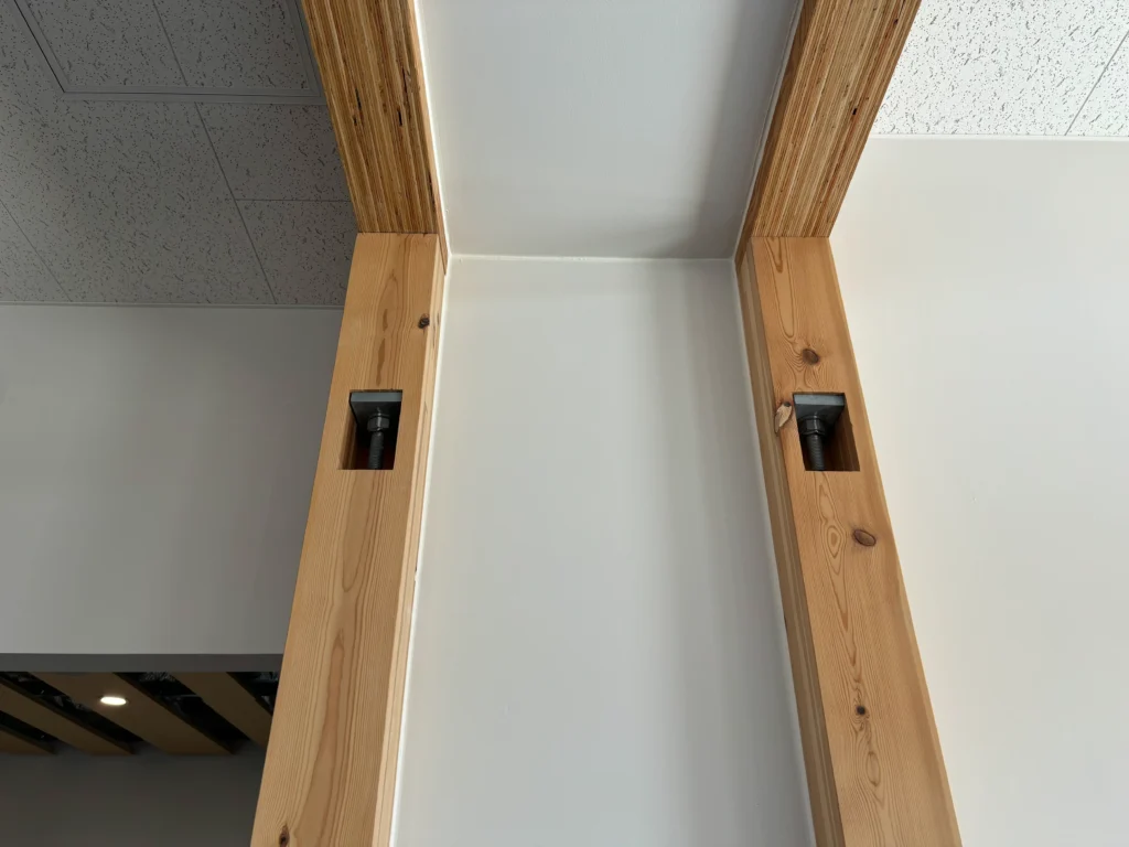 AQ Group本社ビル　ギャラリー　木造8階建　耐火建築物　木造ビル　事務所　埼玉県