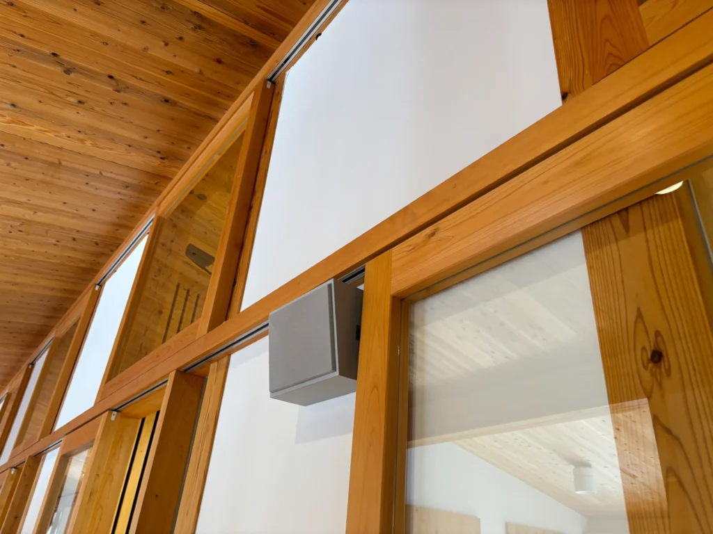 高知県立林業大学校　学校　木造　木造非住宅　CLT  県産材