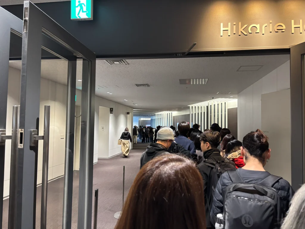 大人気のハンス・ウェグナー展