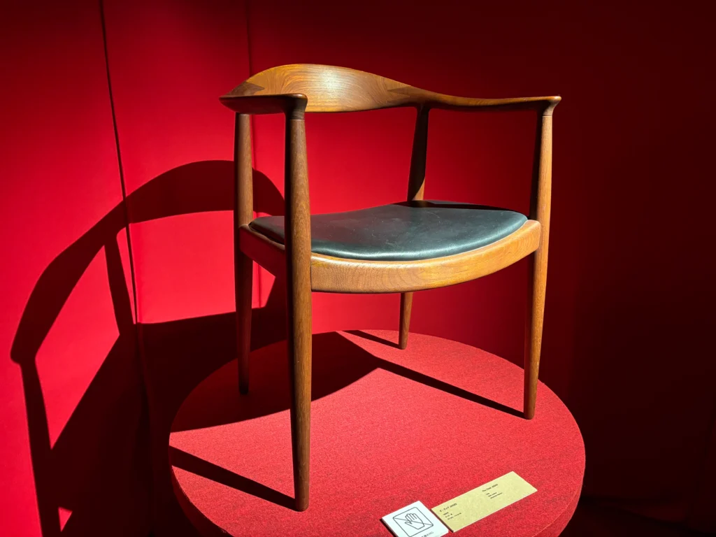 家具デザイン ハンス・ウェグナー展