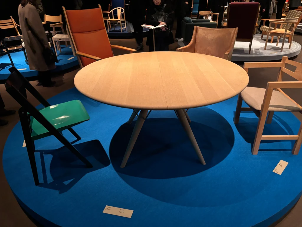 建築家・田根剛氏による会場構成