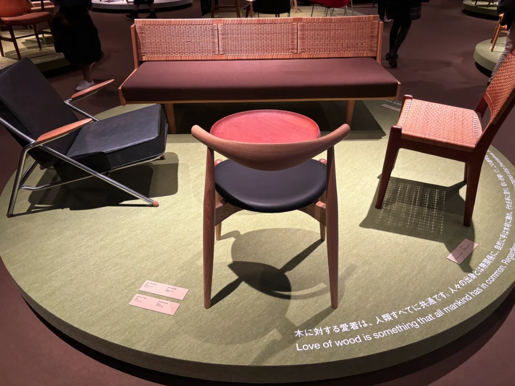 建築家・田根剛氏による会場構成