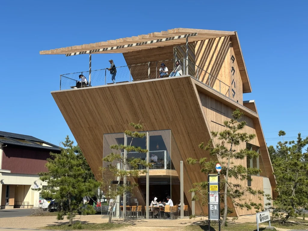 【店舗】鳥取県「鳥取砂丘会館 タカハマカフェ」